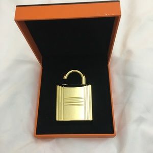 Hermes lock
